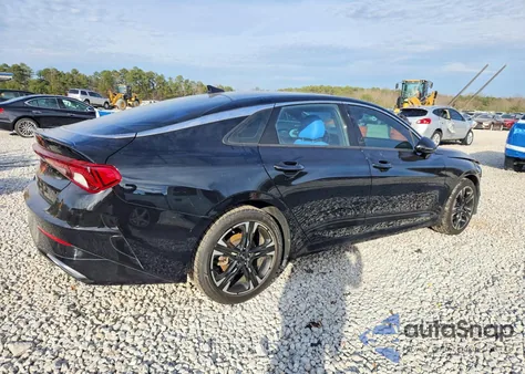 2022 Kia K5 Gt-Line z USA, uszkodzony, nr VIN 5XXG64J2XNG089652